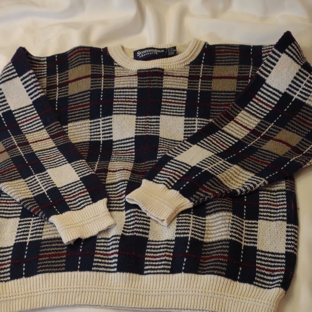 Classic Cotton Plaid Crewneck Sweater in Navy & Cream - Size S
